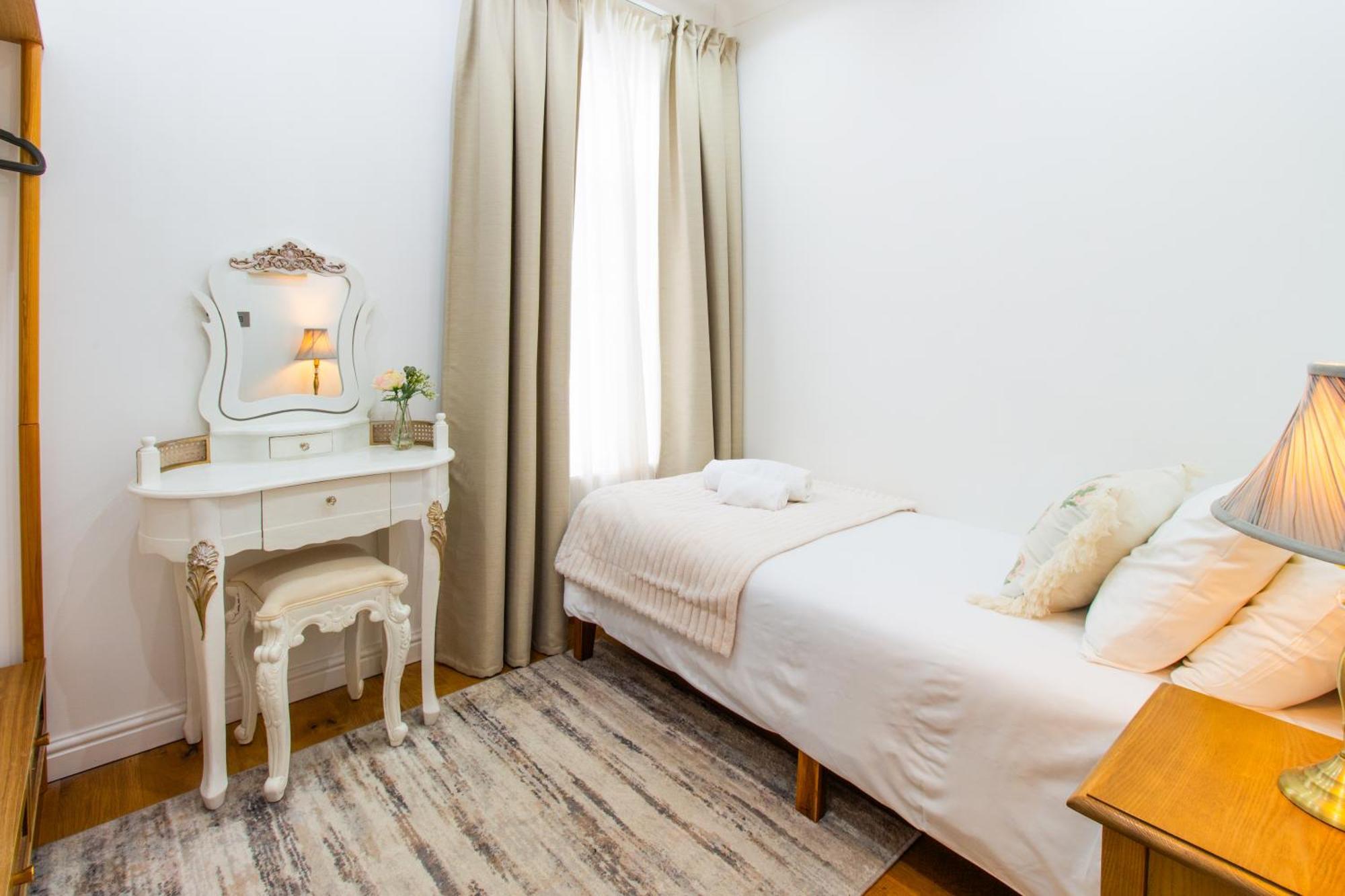 Spacious 4Br House, 2 En Suites With Garden & On-Site Parking Мейдстон Екстер'єр фото