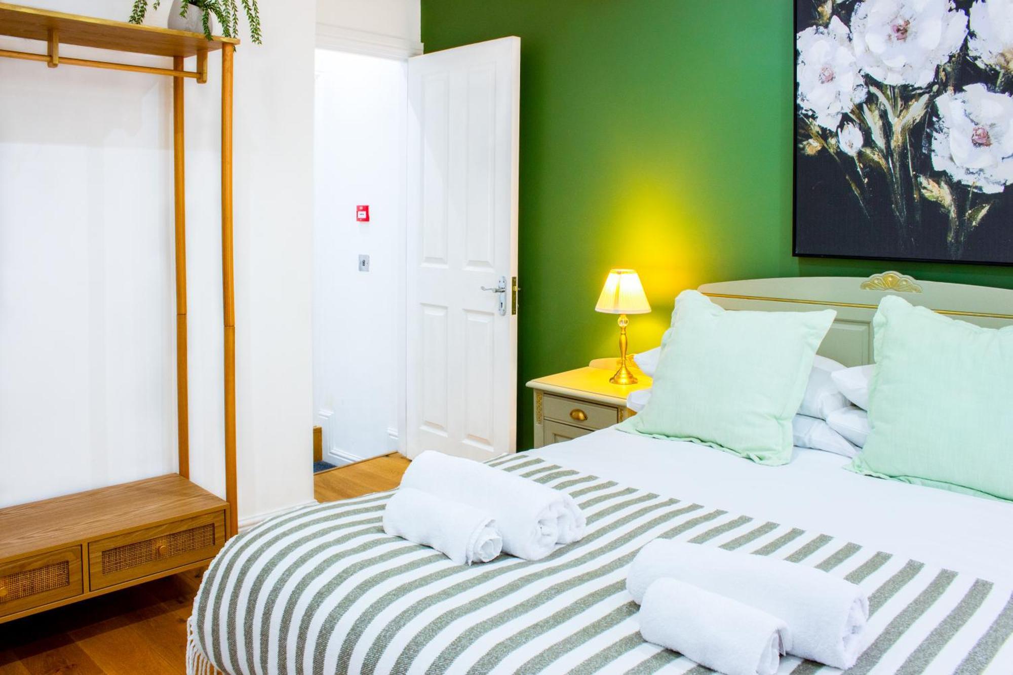 Spacious 4Br House, 2 En Suites With Garden & On-Site Parking Мейдстон Екстер'єр фото